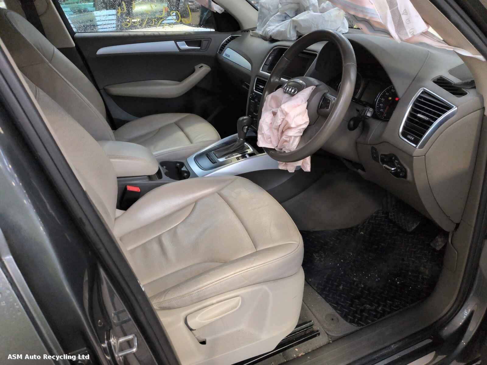 Audi Q5 2011 5 Door Estate Breaking View Auto part Audi Q5 2011 5 Door Estate Breaking