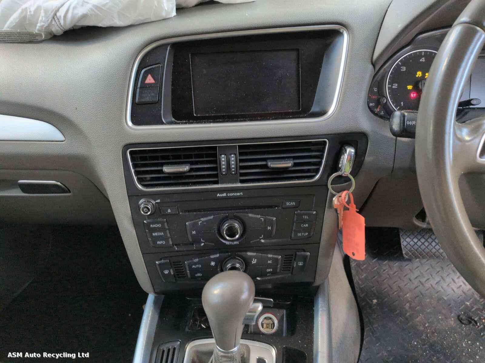 Audi Q5 2011 5 Door Estate Breaking View Auto part Audi Q5 2011 5 Door Estate Breaking