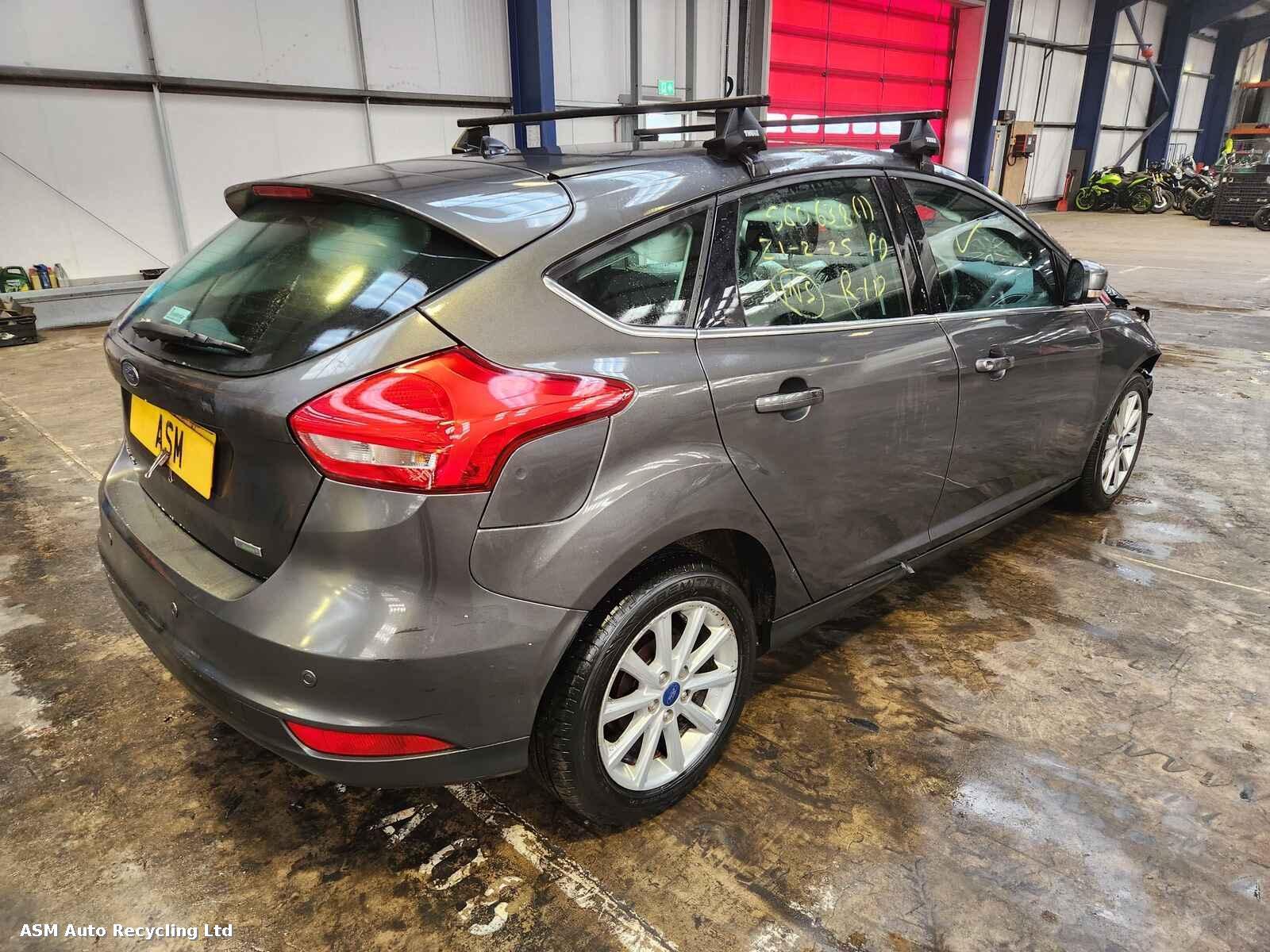 View Auto part Ford Focus 2017 5 Door Hatchback Breaking