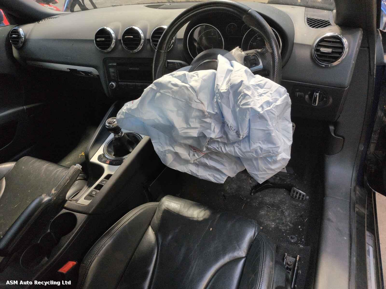 Audi Tt 2011 2 Door Convertible Breaking View Auto part Audi Tt 2011 2 Door Convertible Breaking