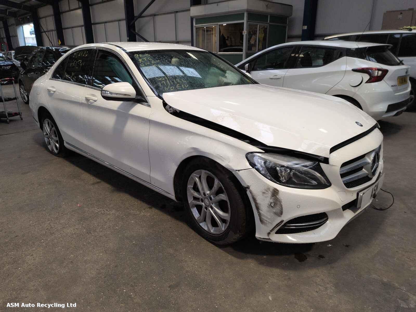 Image for a Mercedes C Class 2015 4 Door Saloon Breaking