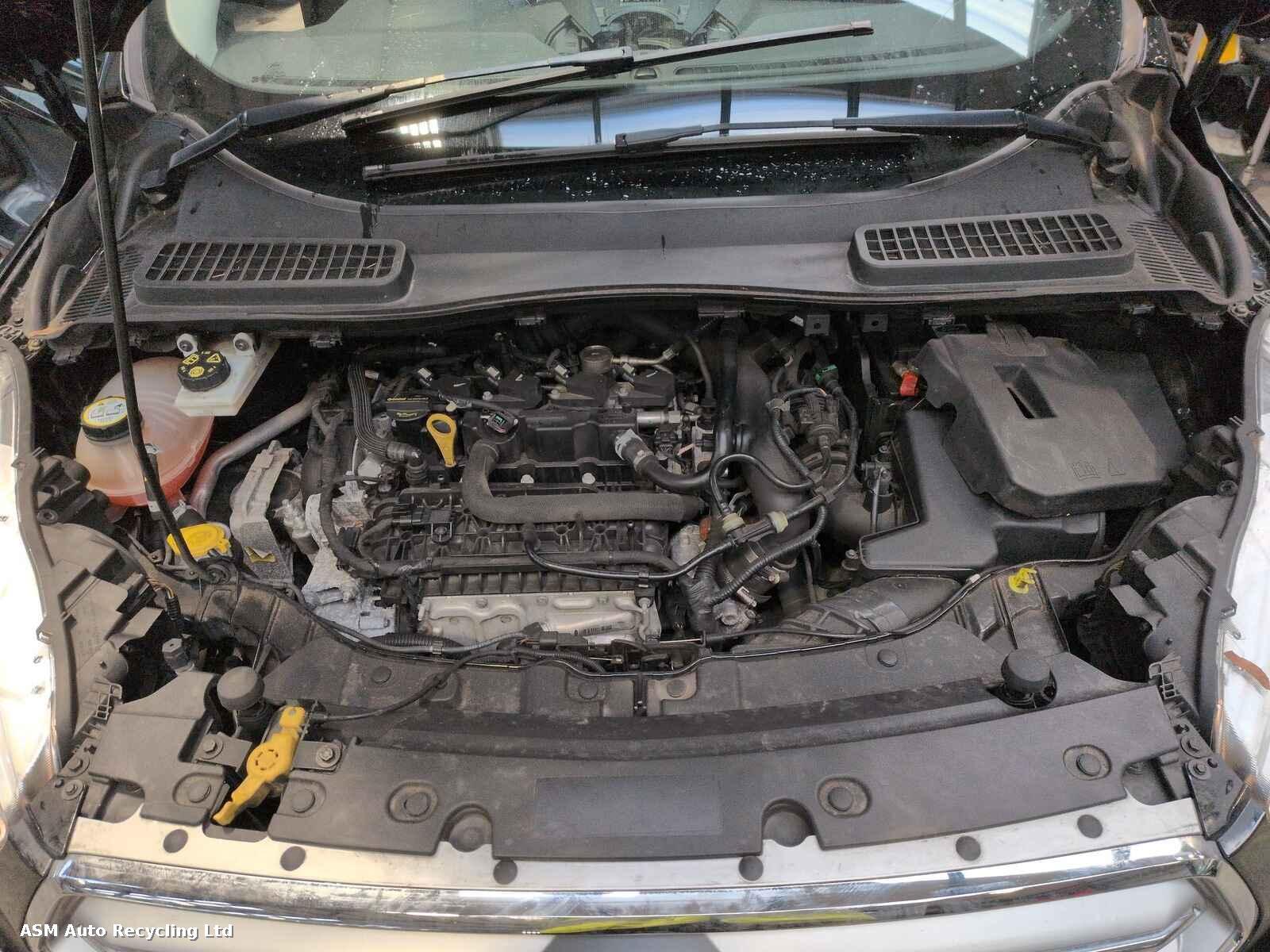 View Auto part Ford Kuga 2017 5 Door Hatchback Breaking