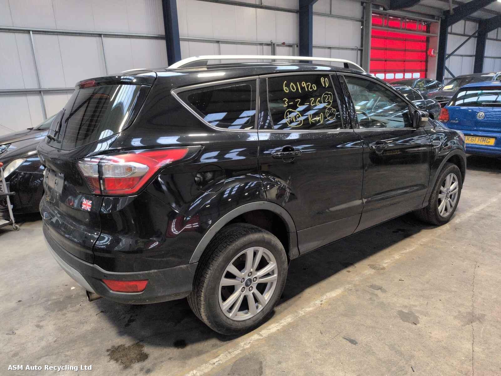 View Auto part Ford Kuga 2017 5 Door Hatchback Breaking