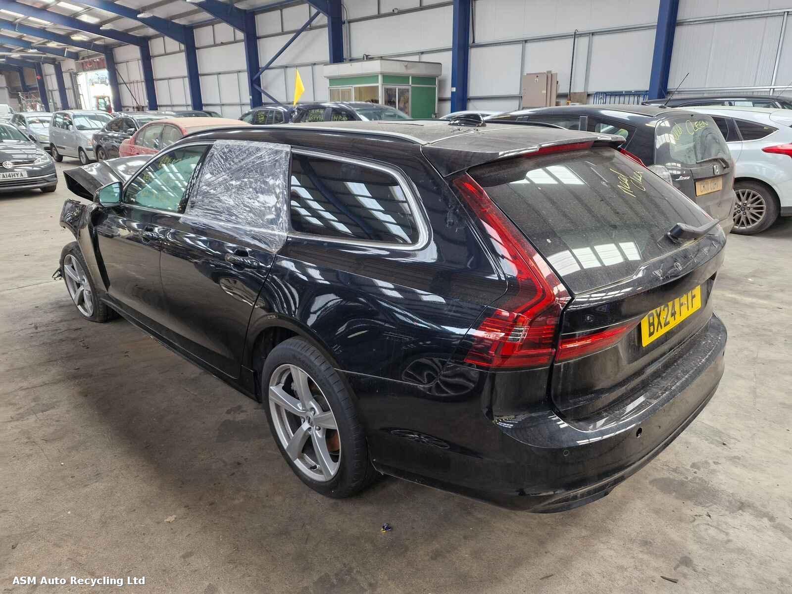 View Auto part Volvo V90 2024 5 Door Estate Breaking