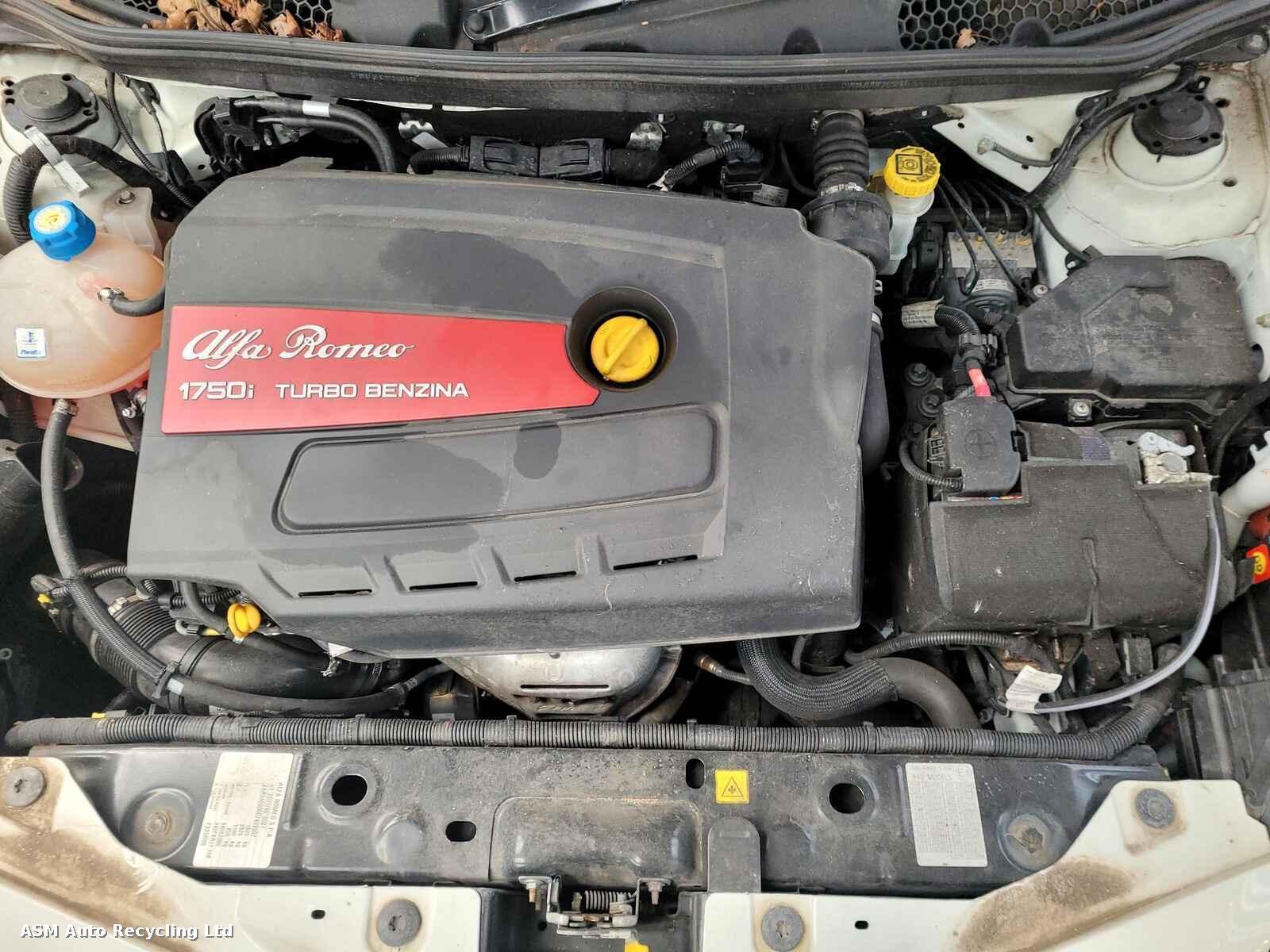 View Auto part Alfa Romeo Giulietta 2015 5 Door Hatchback Breaking