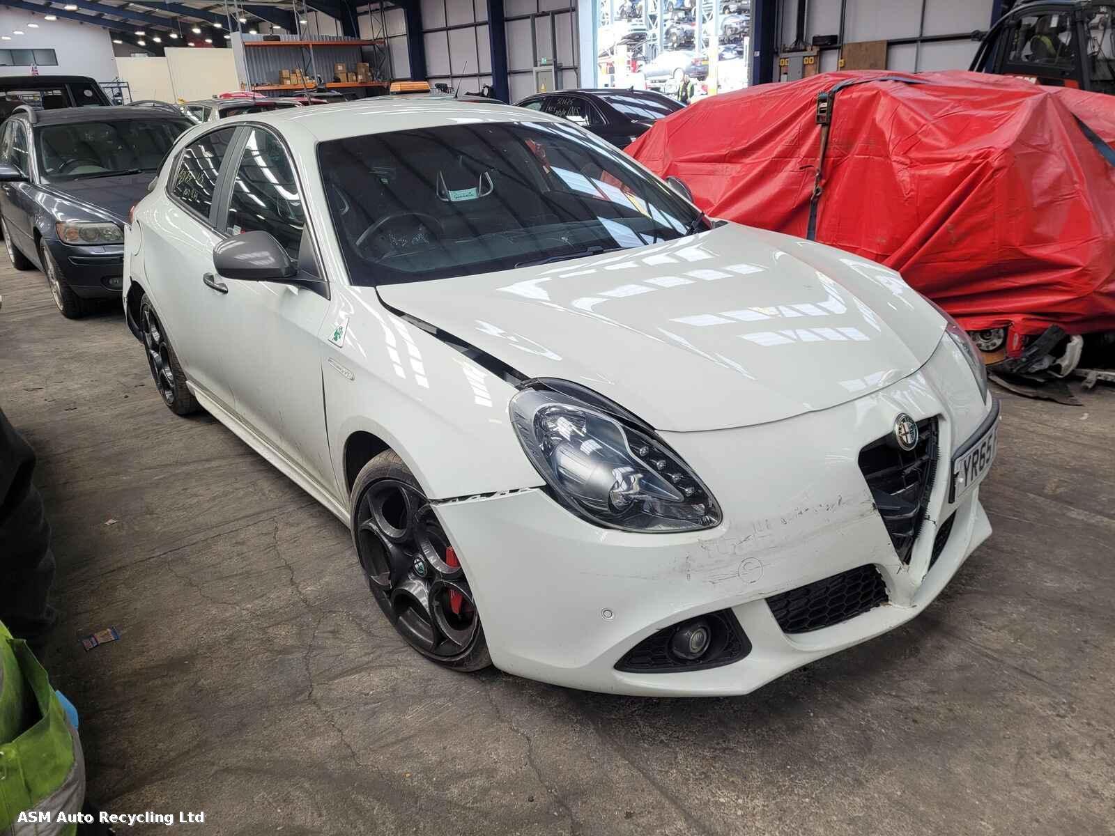 Image for a Alfa Romeo Giulietta 2015 5 Door Hatchback Breaking