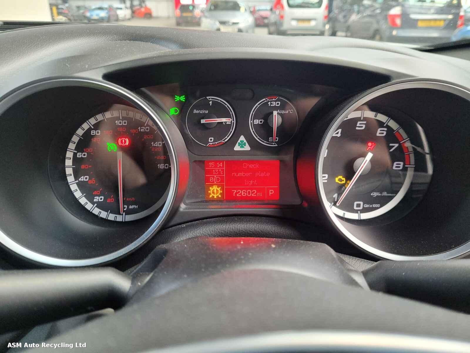 View Auto part Alfa Romeo Giulietta 2015 5 Door Hatchback Breaking