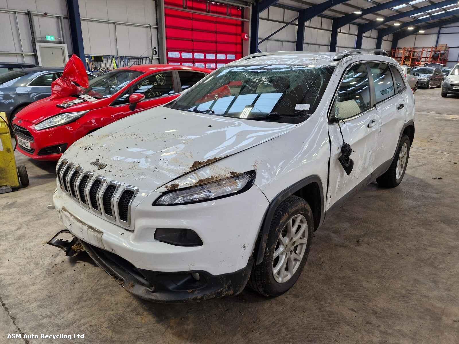 View Auto part Jeep Cherokee 2016 5 Door Estate Breaking