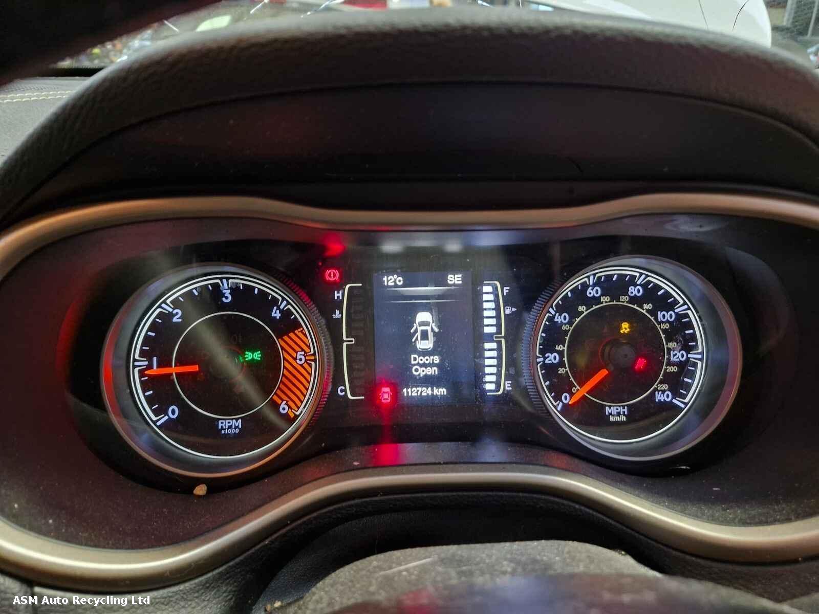 View Auto part Jeep Cherokee 2016 5 Door Estate Breaking