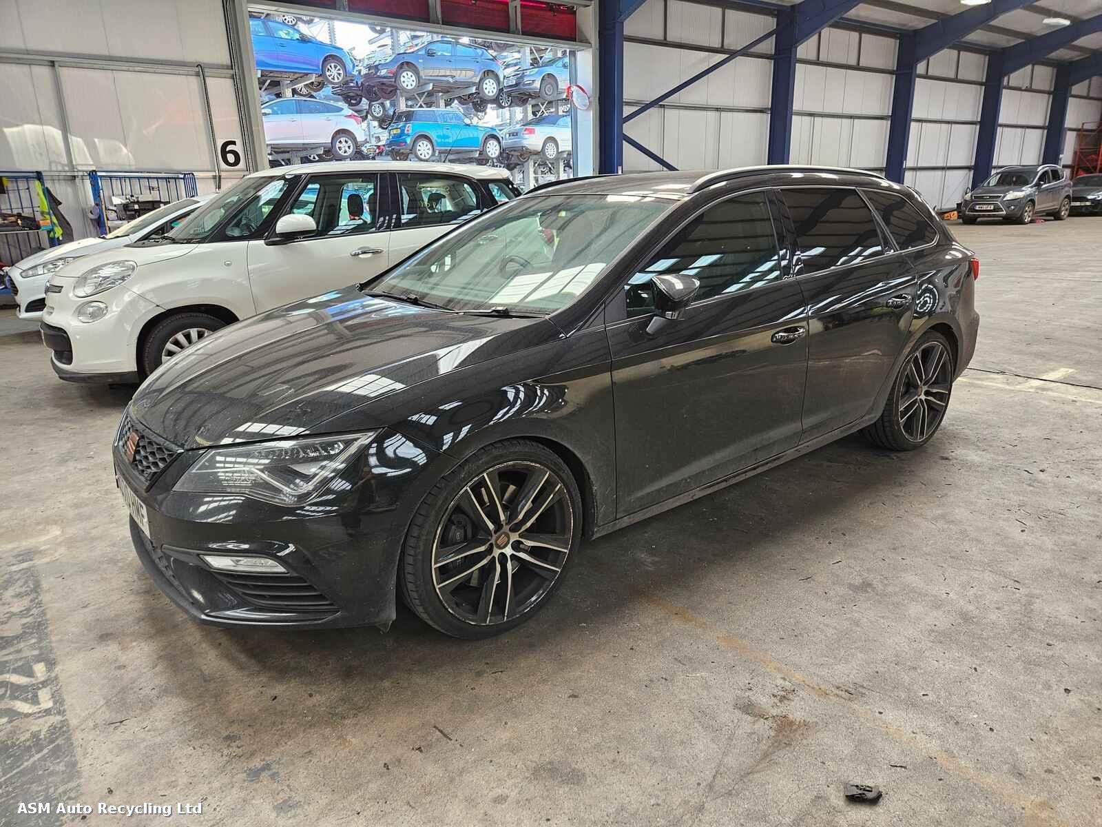 Seat Leon 2020 5 Door Estate Breaking View Auto part Seat Leon 2020 5 Door Estate Breaking