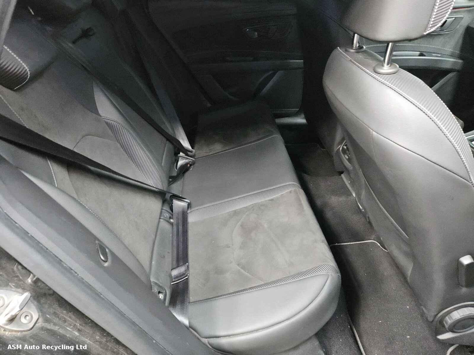Seat Leon 2020 5 Door Estate Breaking View Auto part Seat Leon 2020 5 Door Estate Breaking