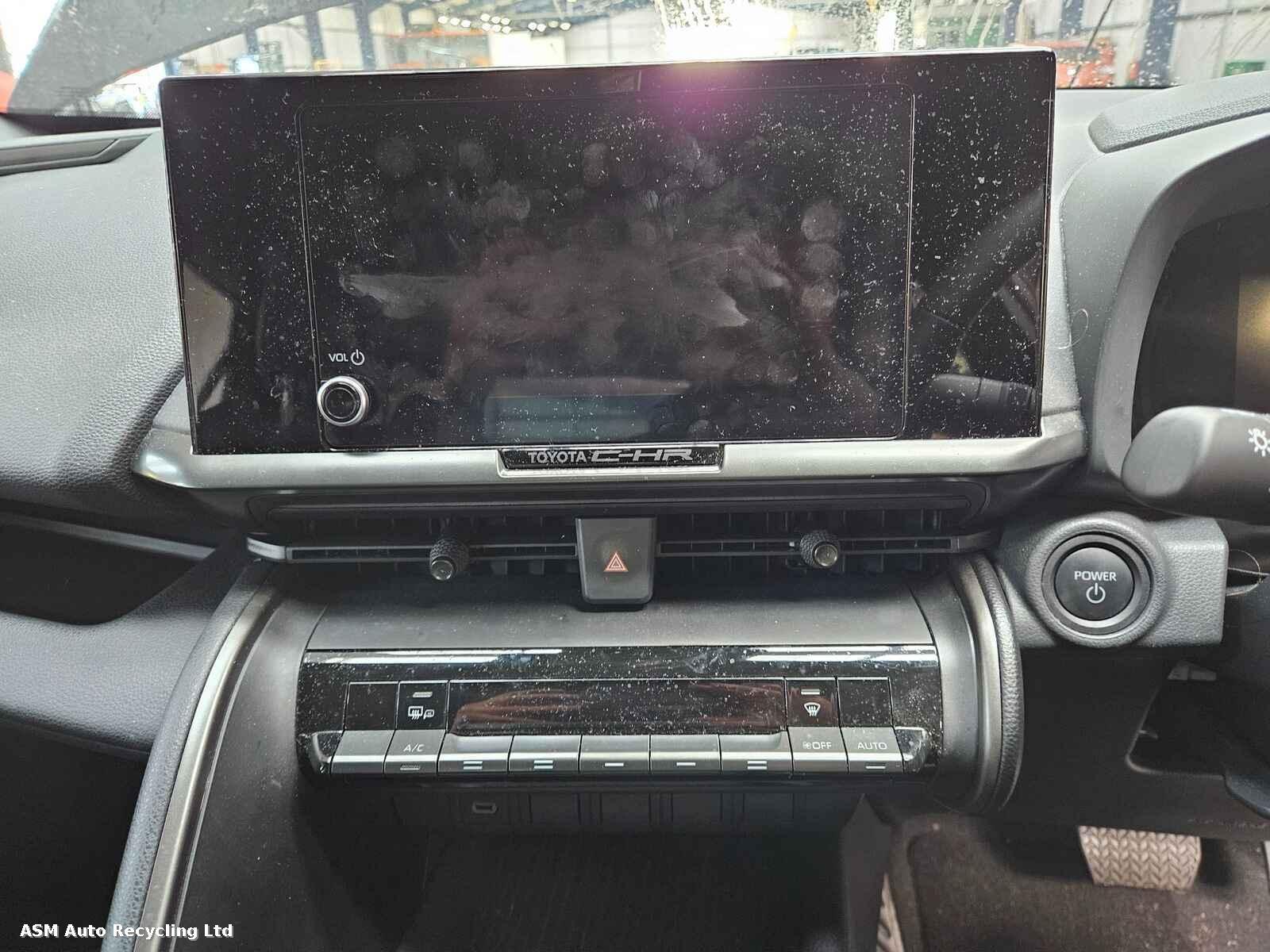 Toyota C-hr 2024 5 Door Hatchback Breaking View Auto part Toyota C-hr 2024 5 Door Hatchback Breaking