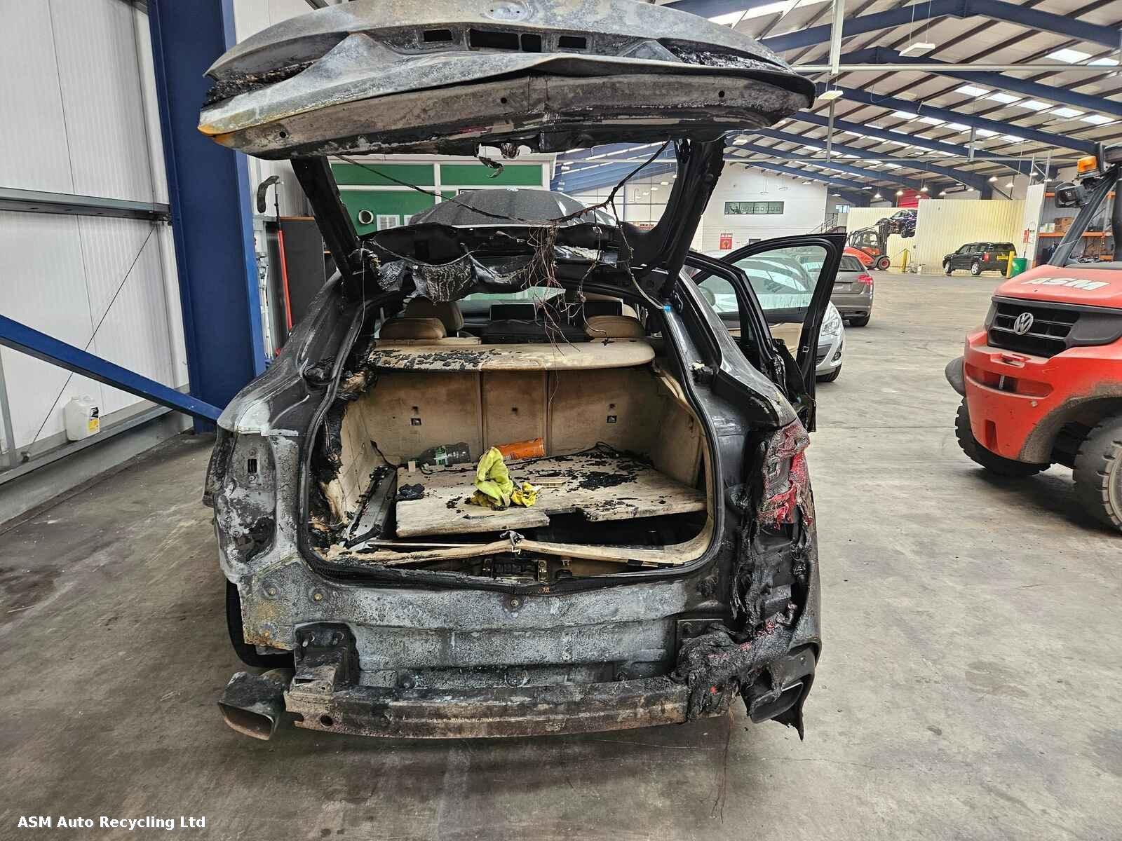 View Auto part Bmw X6 2015 4 Door Coupe Breaking