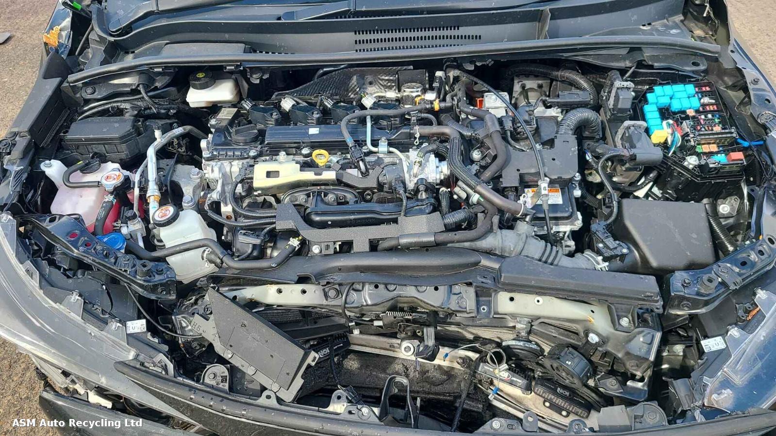 View Auto part Toyota Corolla 2024 5 Door Estate Breaking