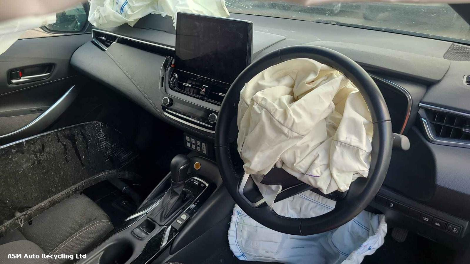 View Auto part Toyota Corolla 2024 5 Door Estate Breaking