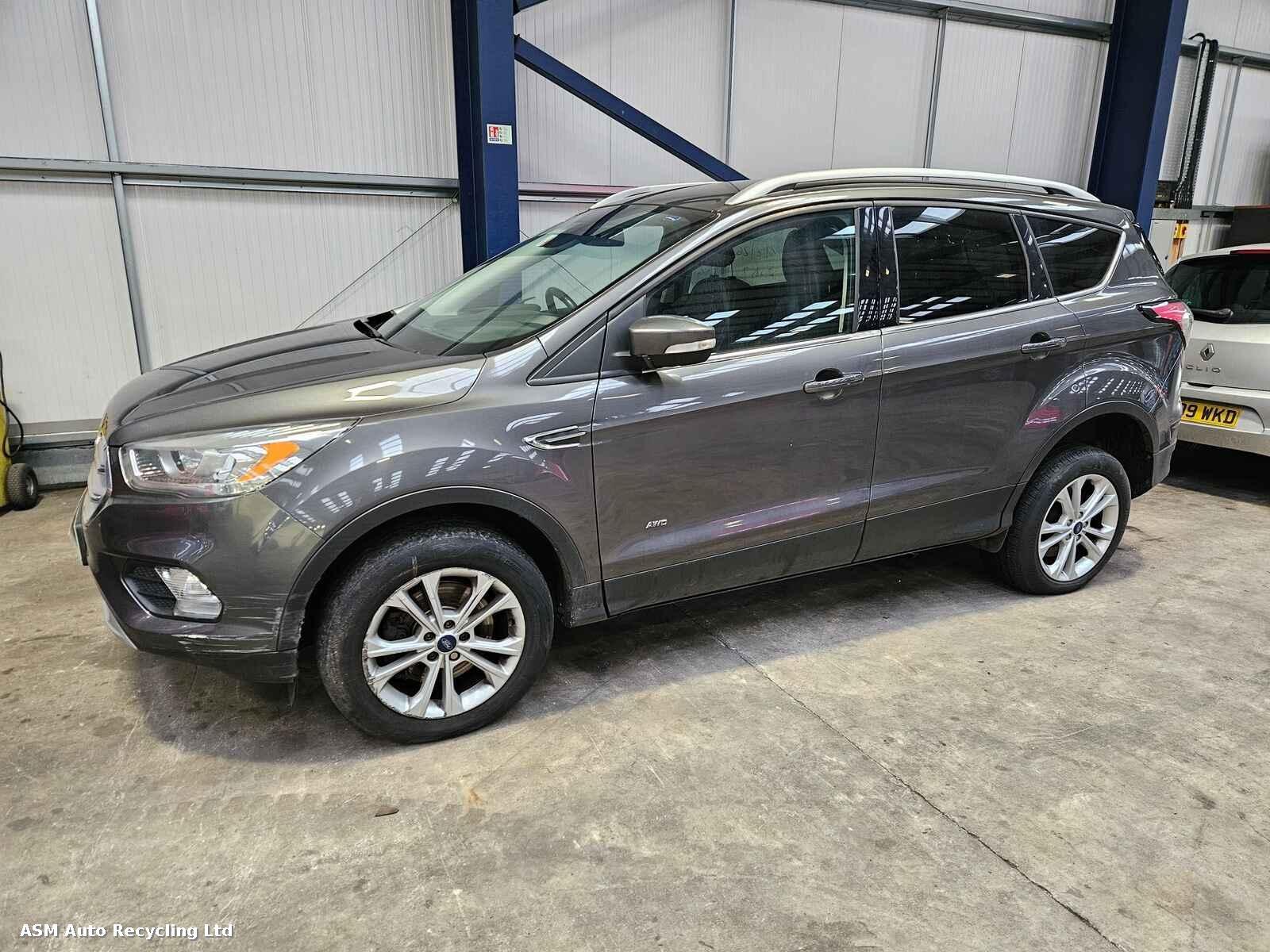 View Auto part Ford Kuga 2017 5 Door Hatchback Breaking