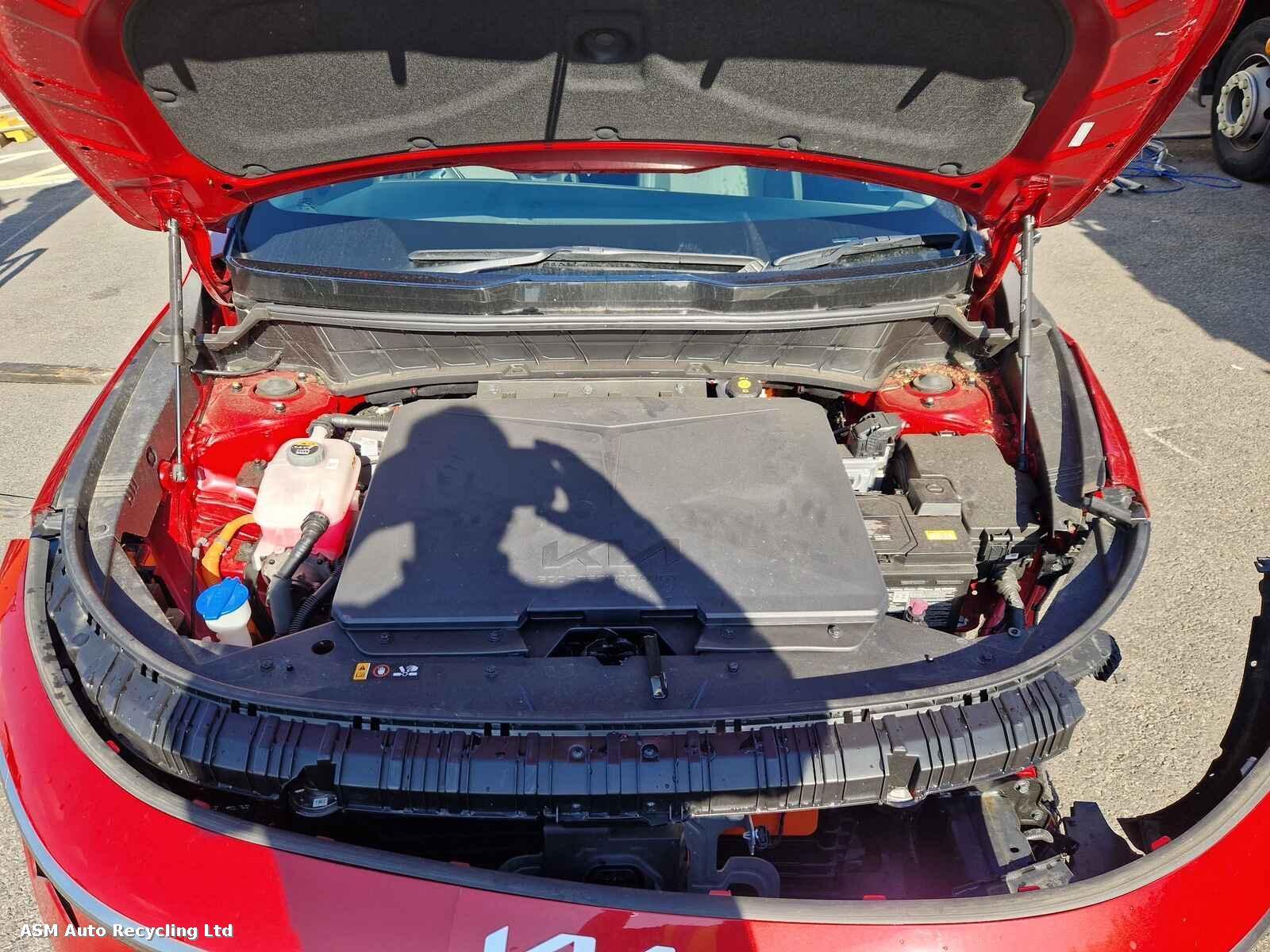 View Auto part Kia Niro 2024 5 Door Estate Breaking