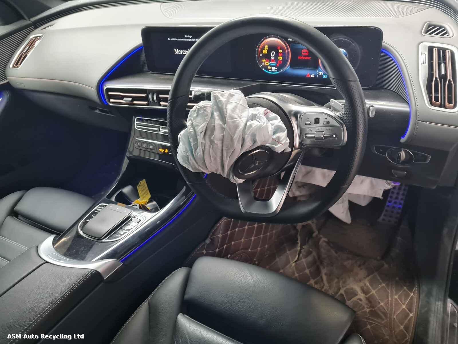 View Auto part Mercedes Eqc 2023 5 Door Estate Breaking