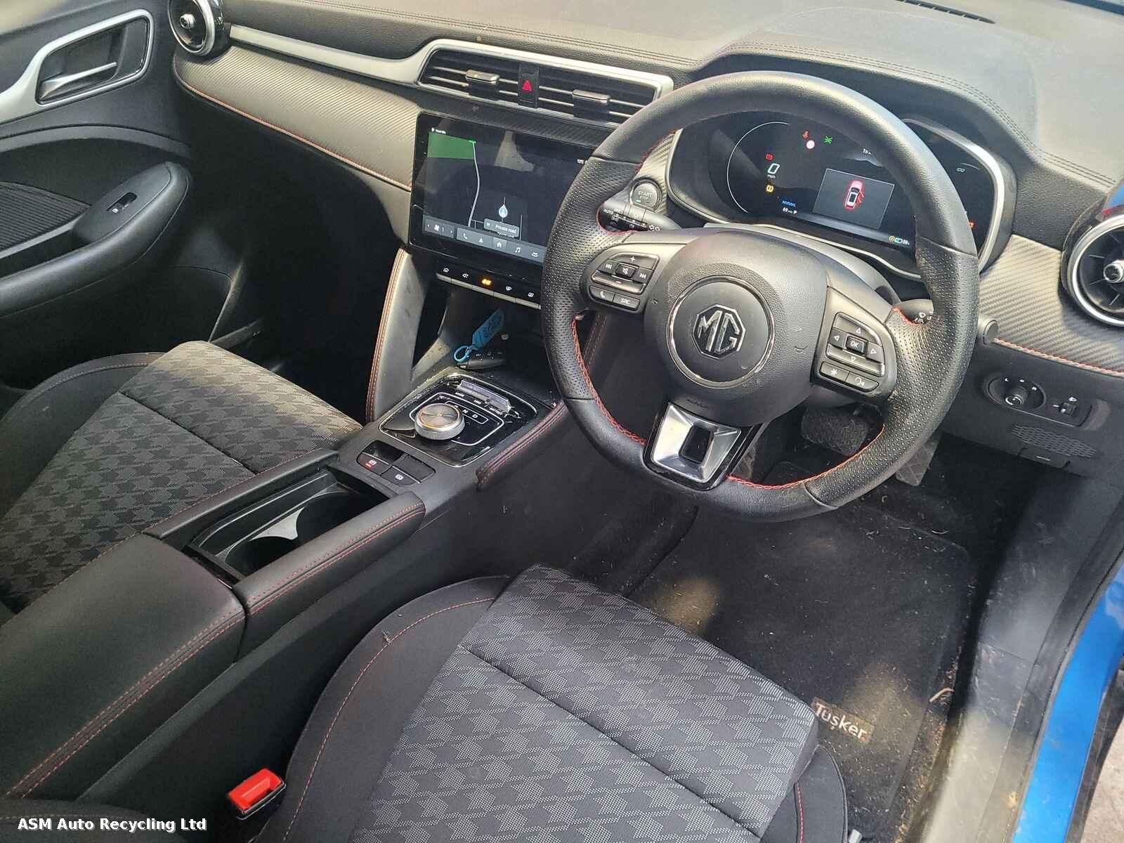 View Auto part Mg Zs 2022 5 Door Hatchback Breaking