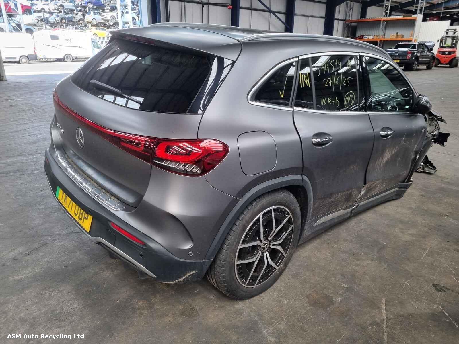 View Auto part Mercedes Eqa 2021 5 Door Estate Breaking