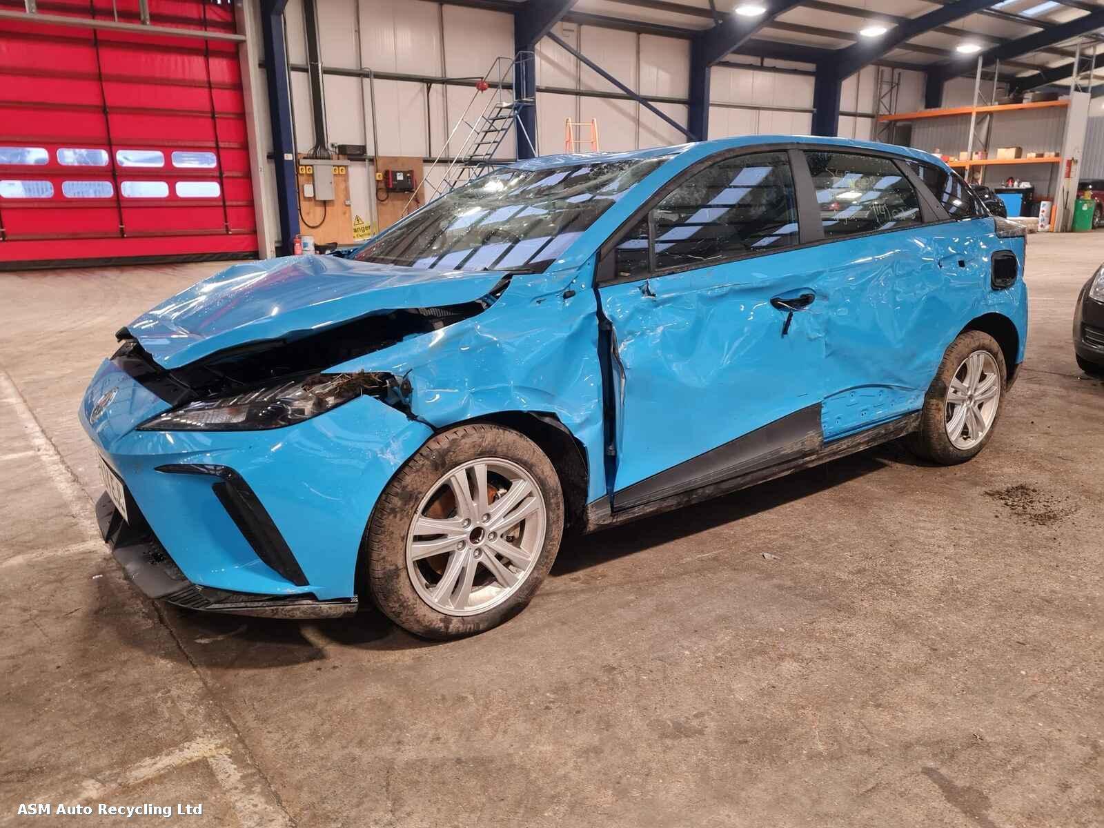 View Auto part Mg Mg4 2024 5 Door Hatchback Breaking