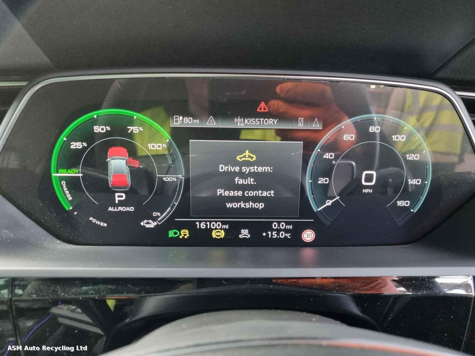 View Auto part Audi E-tron 2023 5 Door Hatchback Breaking