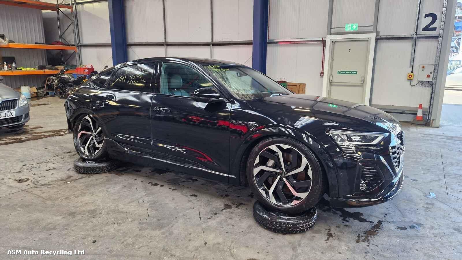 Image for a Audi E-tron 2023 5 Door Hatchback Breaking