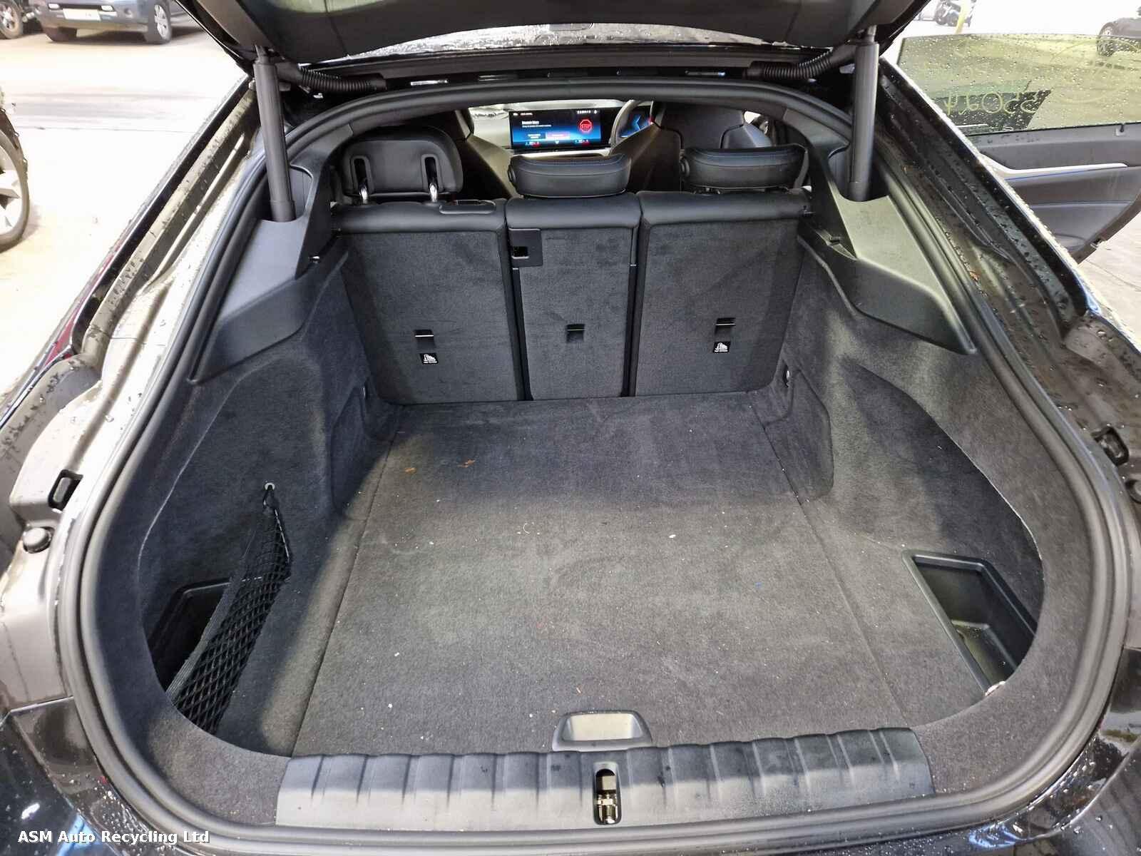 View Auto part Bmw I4 2023 4 Door Coupe Breaking