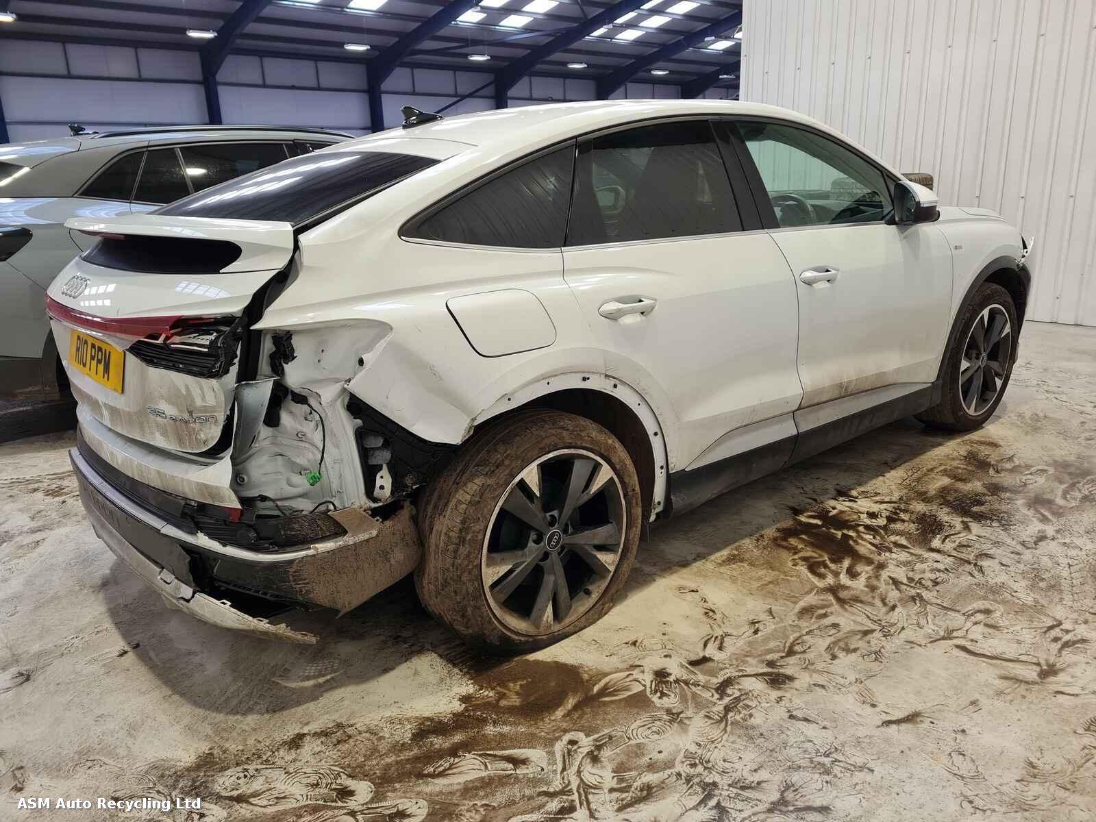 View Auto part Audi E-tron 2023 5 Door Hatchback Breaking