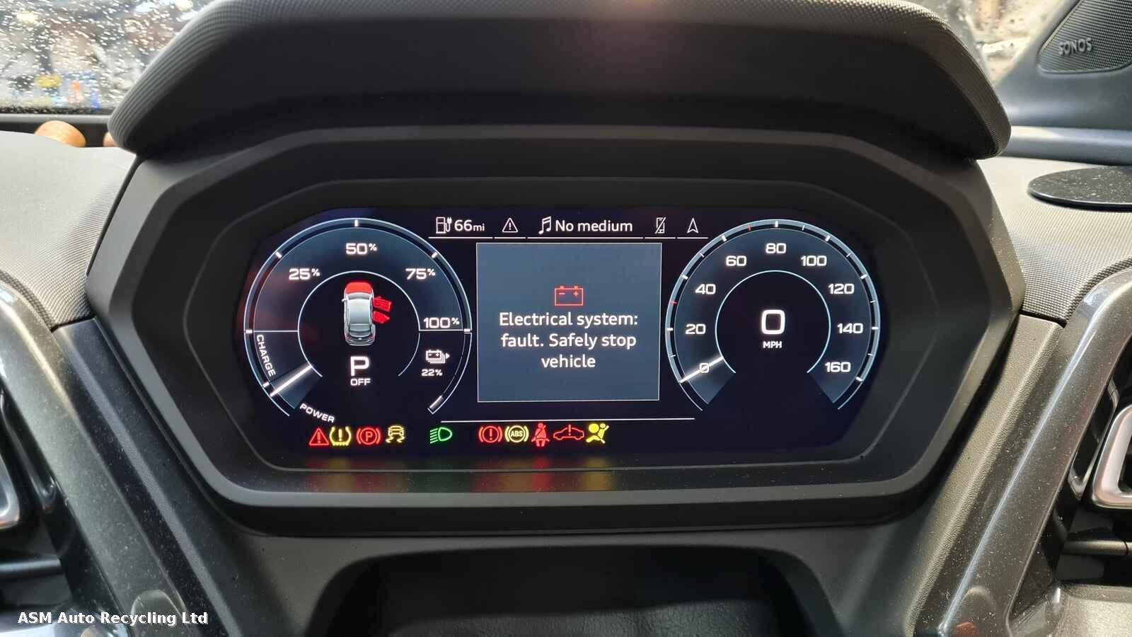 View Auto part Audi E-tron 2022 5 Door Hatchback Breaking