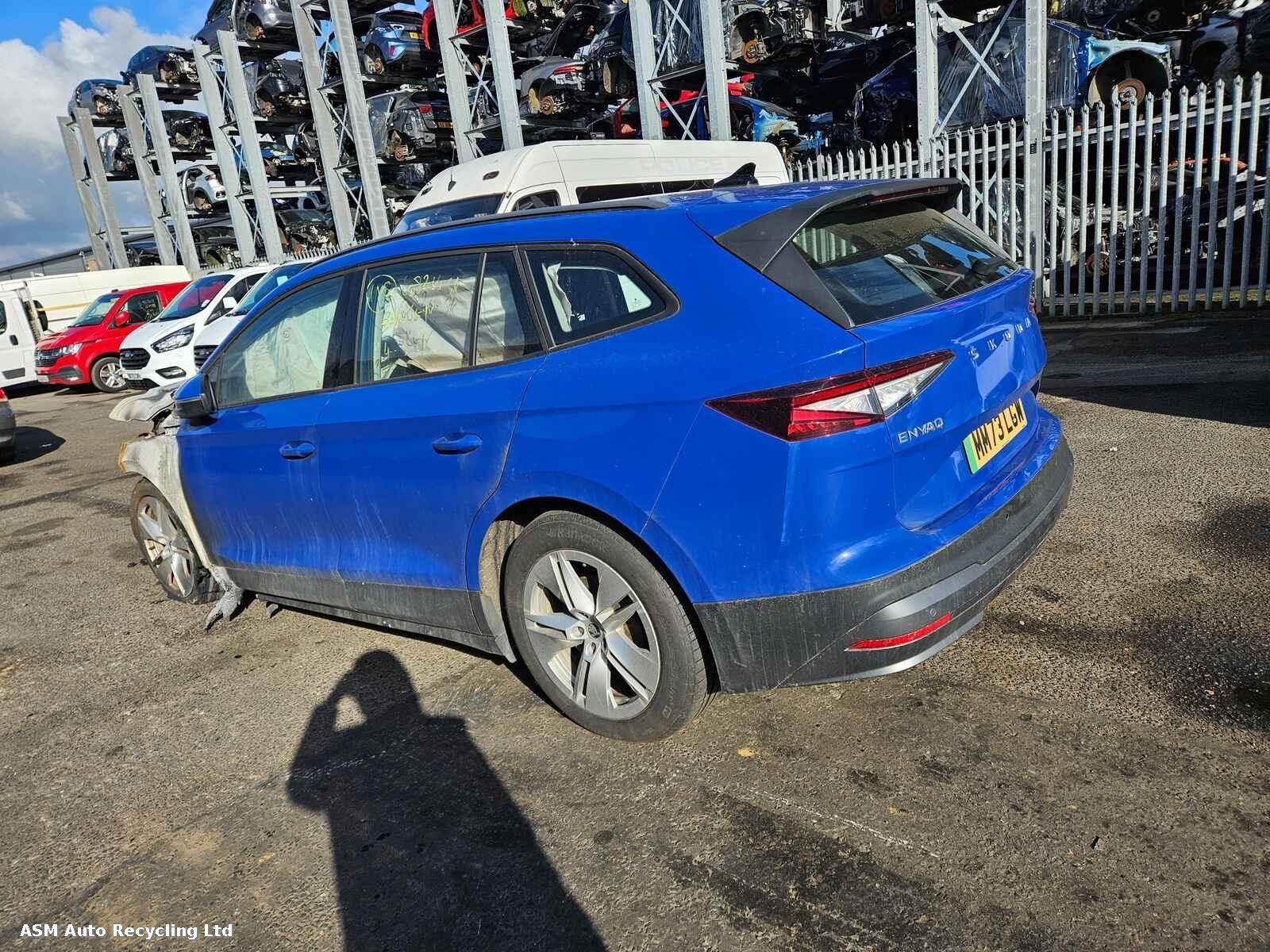 View Auto part Skoda Enyaq Iv 2023 5 Door Estate Breaking