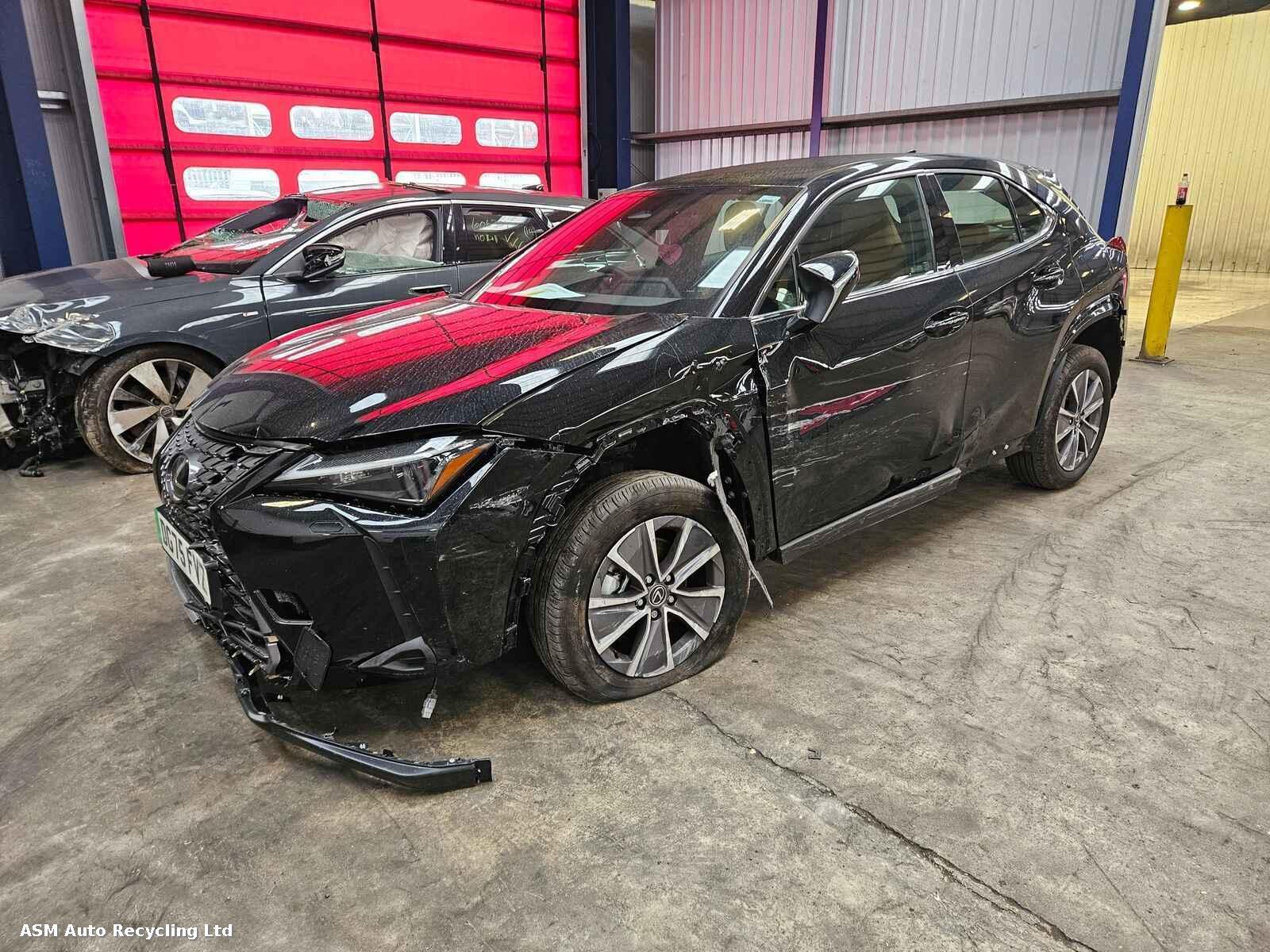 View Auto part Lexus Ux 2025 5 Door Estate Breaking