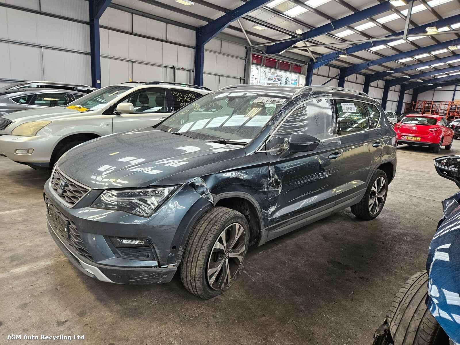 View Auto part Seat Ateca 2018 5 Door Hatchback Breaking