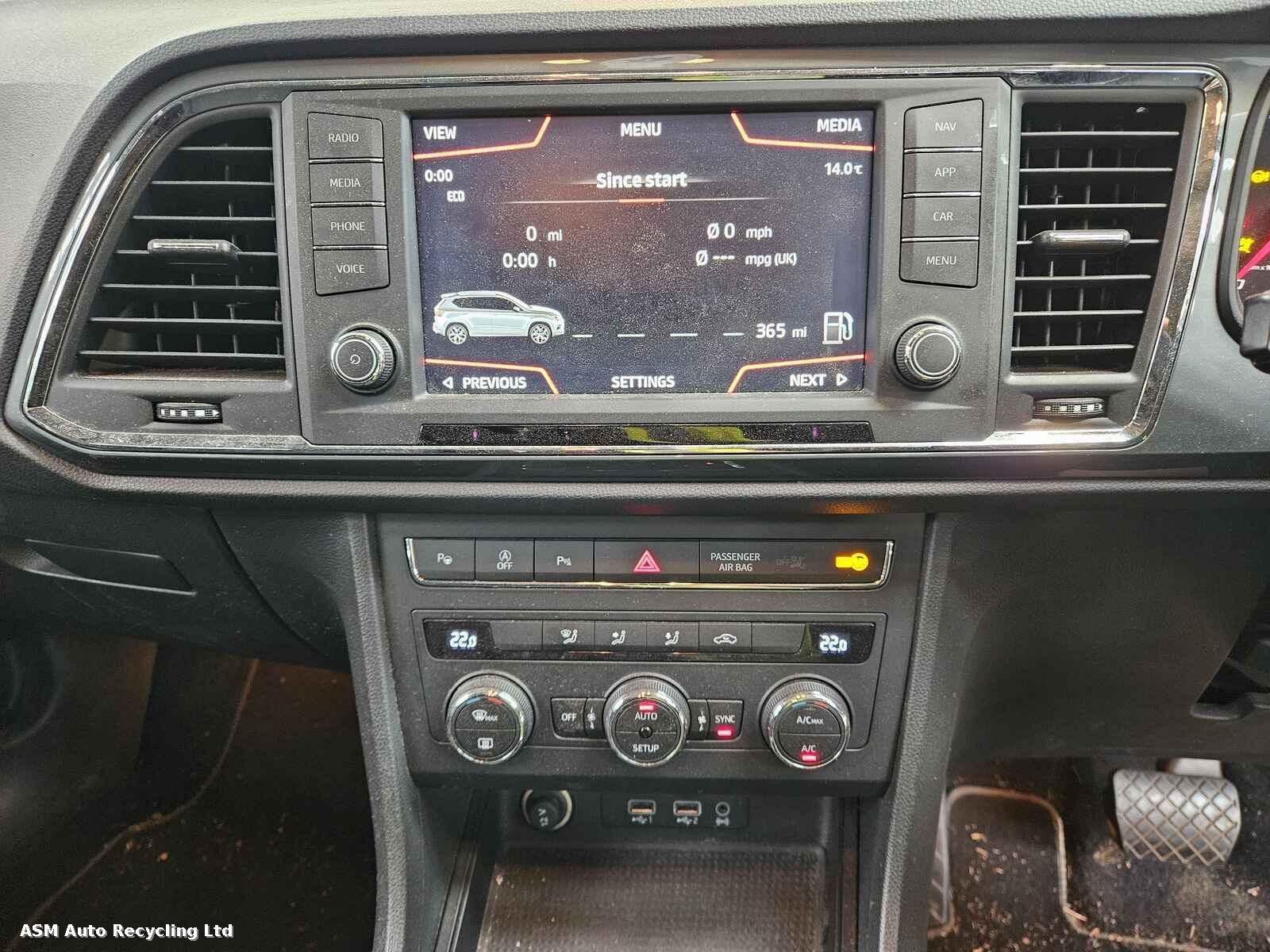 View Auto part Seat Ateca 2018 5 Door Hatchback Breaking