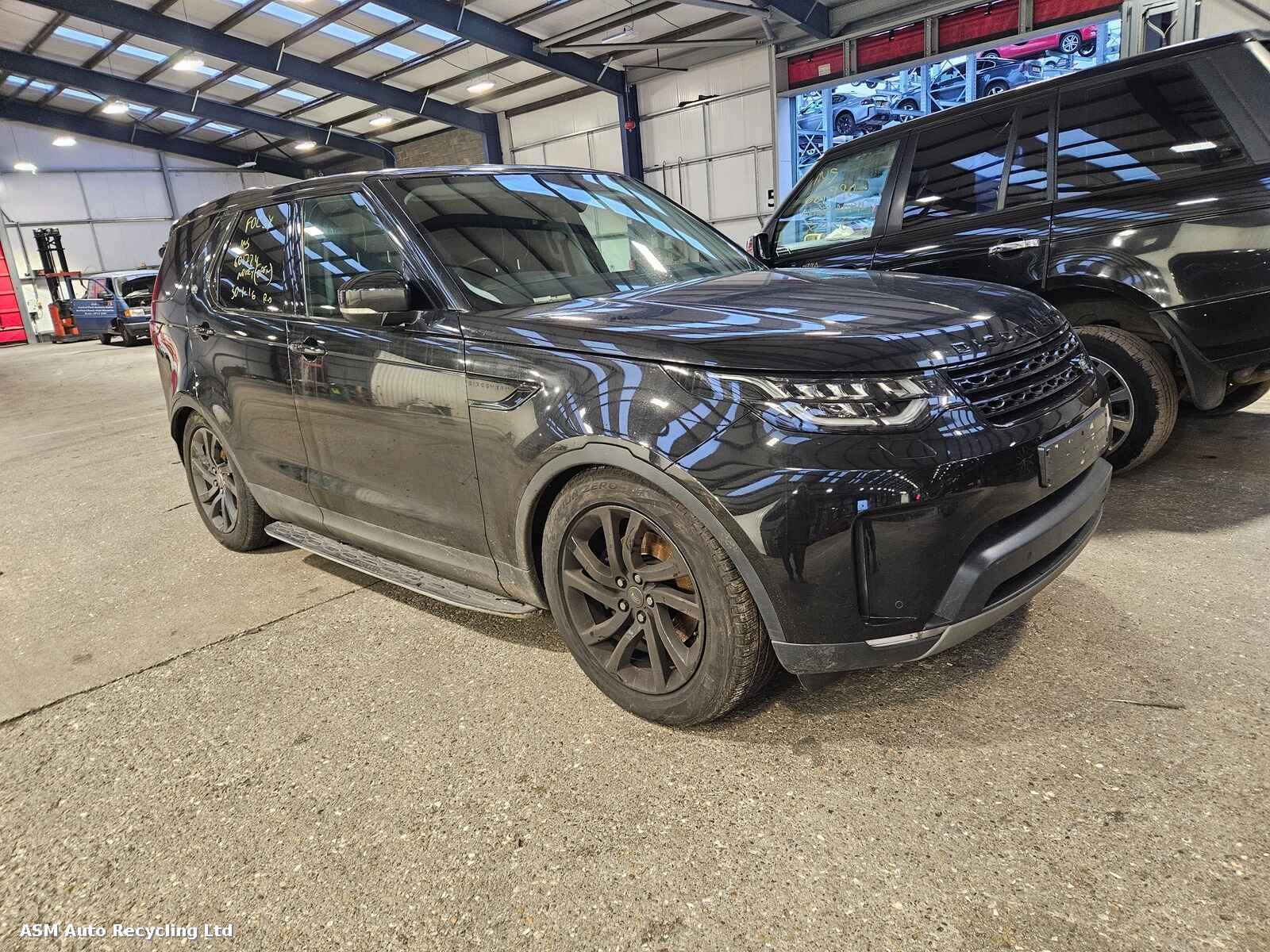 Image for a Land Rover Discovery 2026 5 Door Estate Breaking
