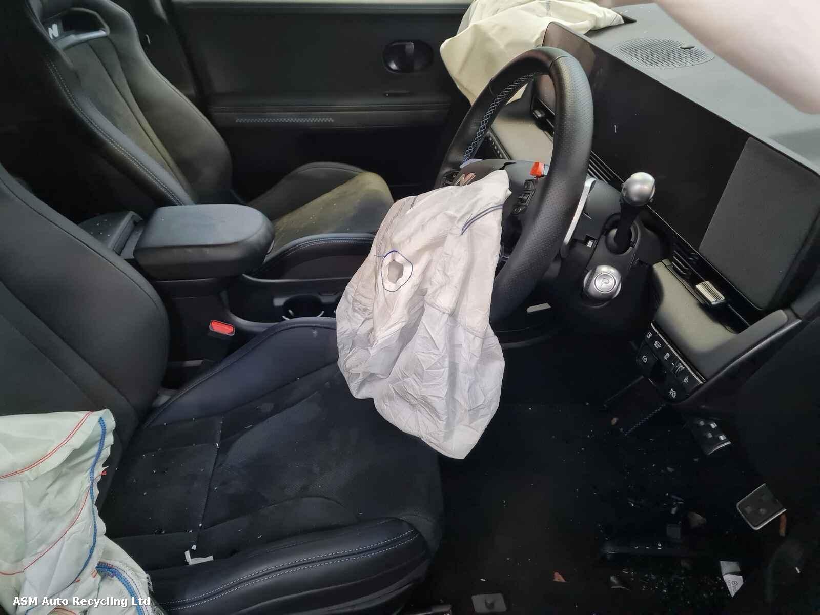 Hyundai Ioniq 5 2025 5 Door Estate Breaking View Auto part Hyundai Ioniq 5 2025 5 Door Estate Breaking