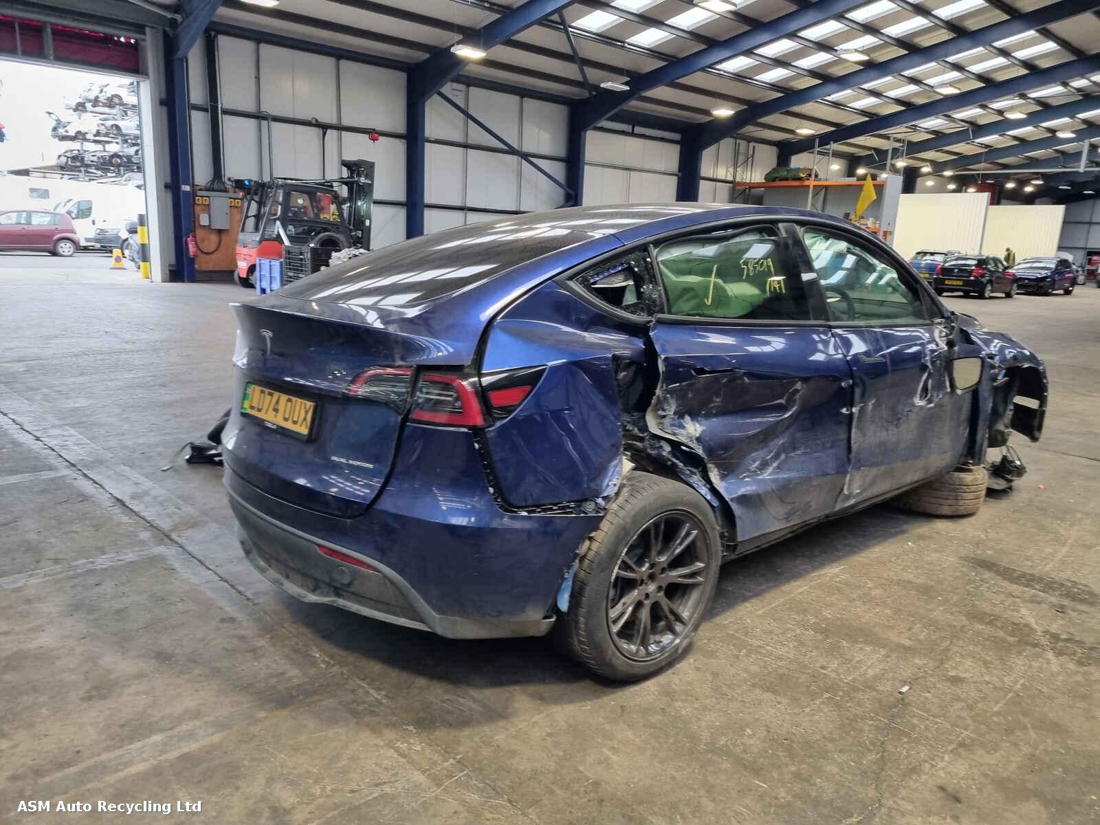 Tesla Model Y 2024 5 Door Mpv Breaking View Auto part Tesla Model Y 2024 5 Door Mpv Breaking