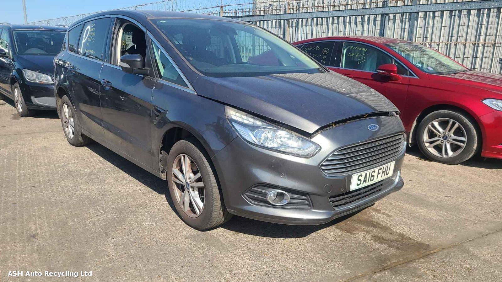 Image for a Ford S Max 2016 5 Door Mpv Breaking