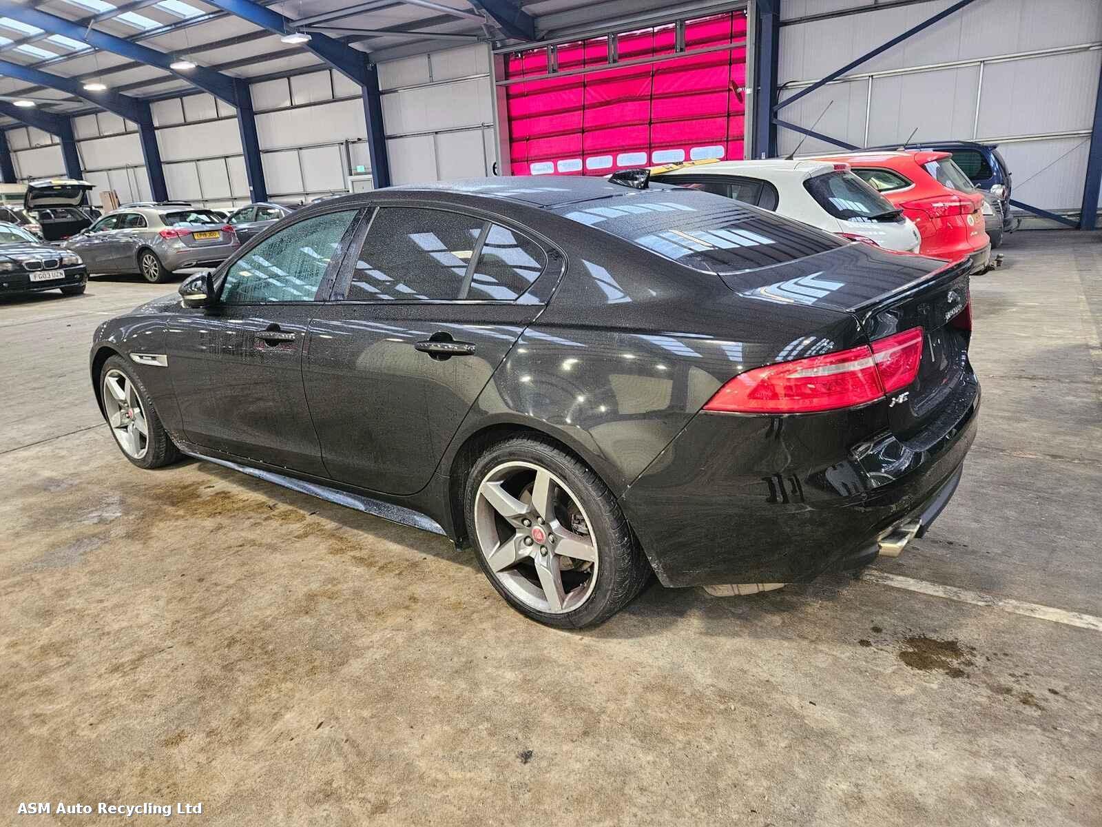 Jaguar Xe 2017 4 Door Saloon Breaking View Auto part Jaguar Xe 2017 4 Door Saloon Breaking