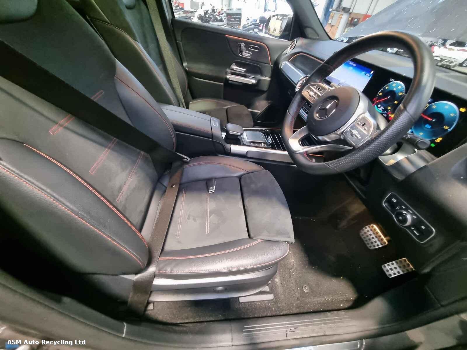 Mercedes Eqb 2022 5 Door Estate Breaking View Auto part Mercedes Eqb 2022 5 Door Estate Breaking