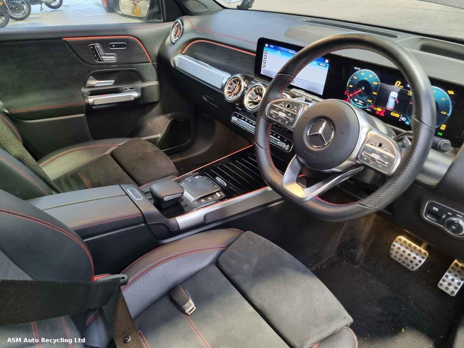 Mercedes Eqb 2022 5 Door Estate Breaking View Auto part Mercedes Eqb 2022 5 Door Estate Breaking
