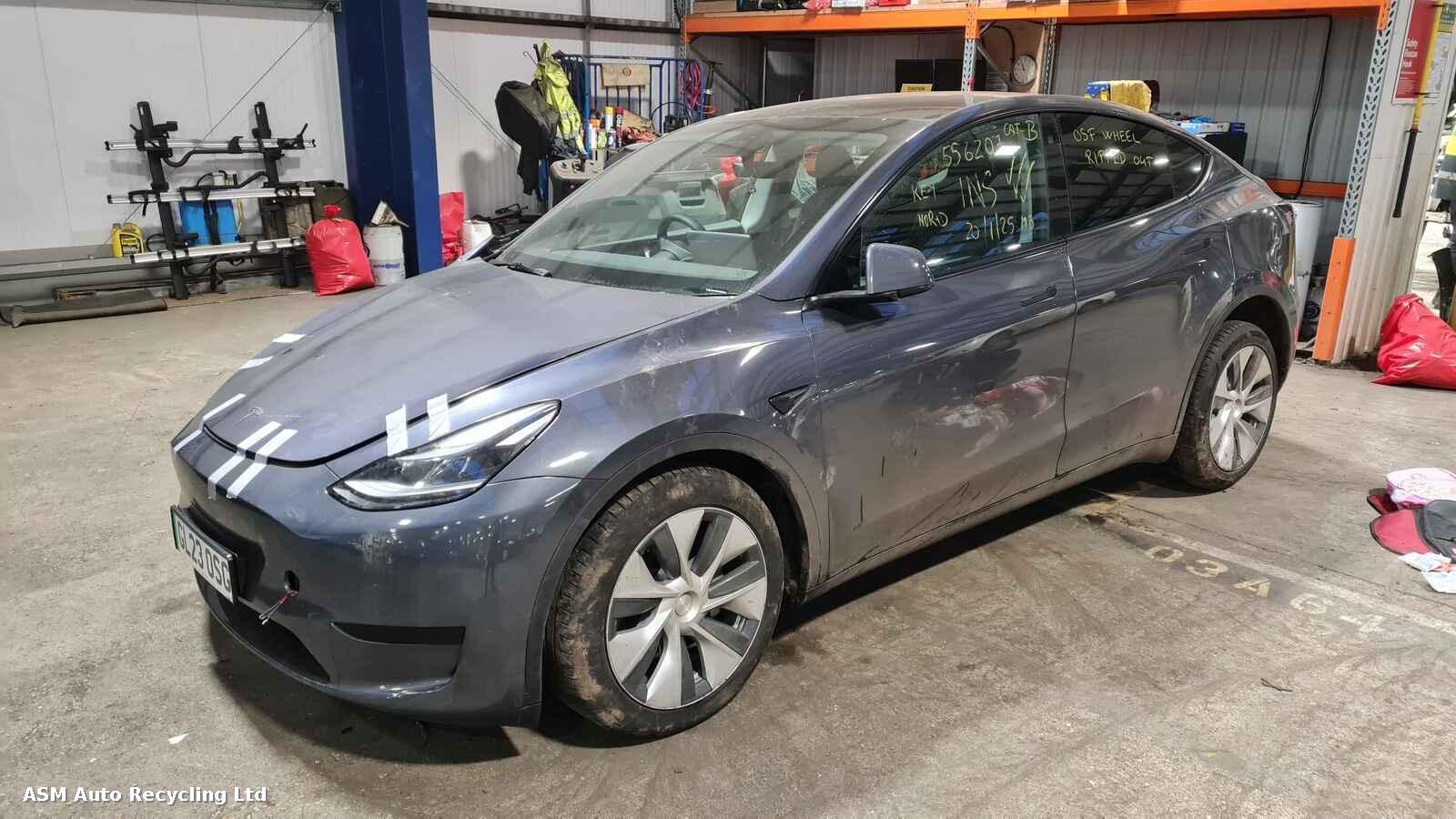 Tesla Model Y 2023 5 Door Mpv Breaking View Auto part Tesla Model Y 2023 5 Door Mpv Breaking
