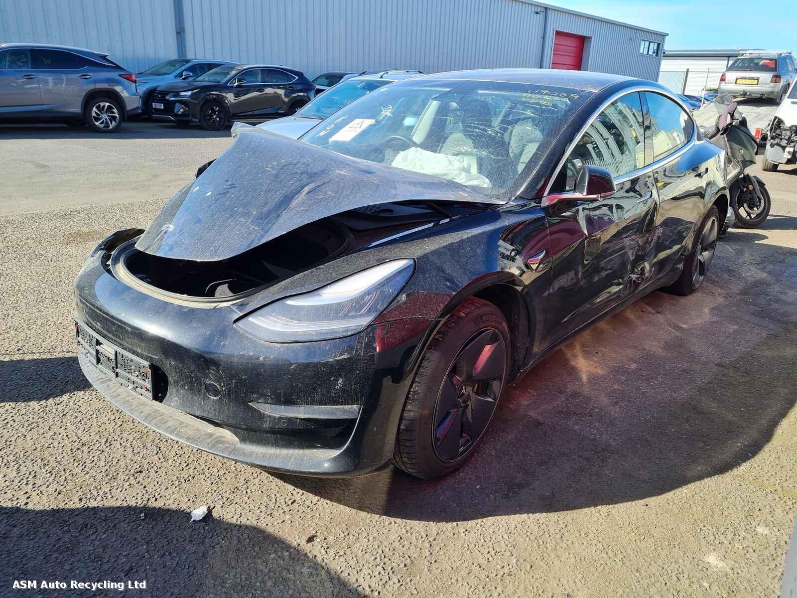 Tesla Model 3 2019 4 Door Saloon Breaking View Auto part Tesla Model 3 2019 4 Door Saloon Breaking
