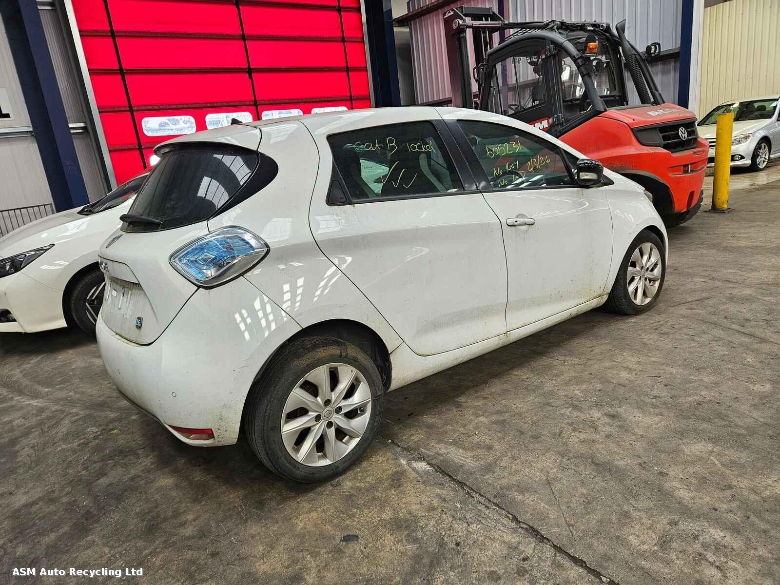 Renault Zoe 2016 5 Door Hatchback Breaking View Auto part Renault Zoe 2016 5 Door Hatchback Breaking