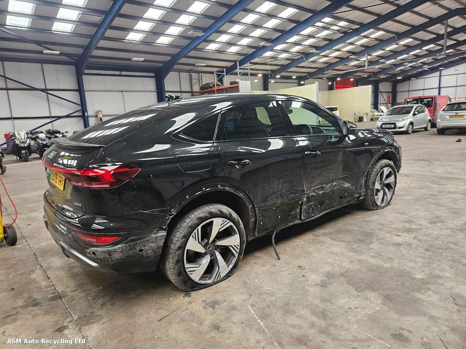 Audi Q6 E-tron 2025 5 Door Saloon 5 Door Breaking View Auto part Audi Q6 E-tron 2025 5 Door Saloon 5 Door Breaking