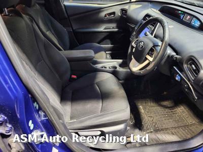 Toyota Prius 2016 Unknown Hatchback Breaking View Auto part Toyota Prius 2016 Unknown Hatchback Breaking