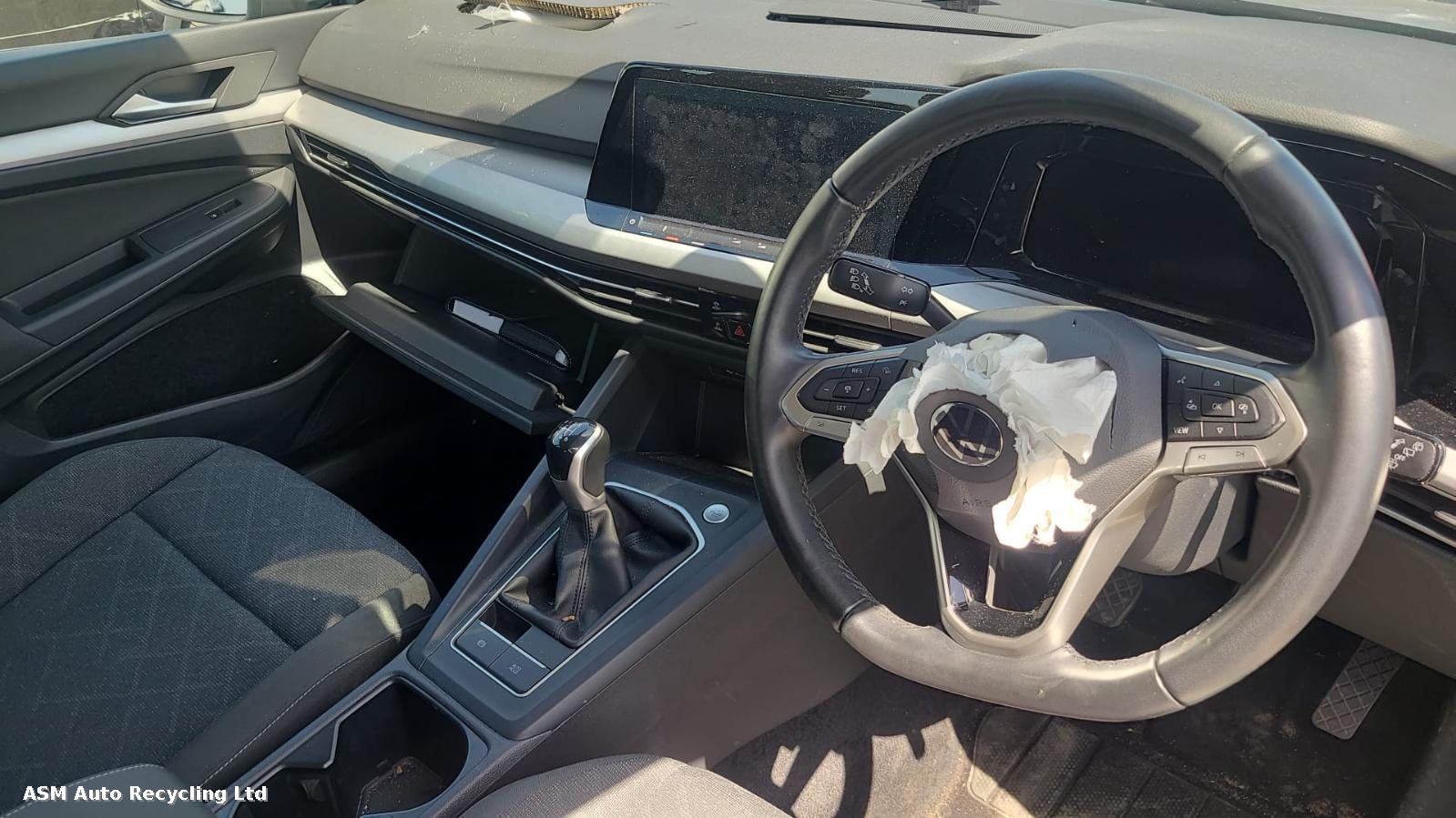 View Auto part Volkswagen Golf 2022 5 Door Hatchback Breaking
