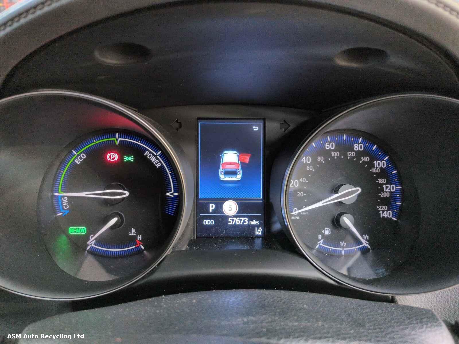 Toyota C-hr 2020 5 Door Hatchback Breaking View Auto part Toyota C-hr 2020 5 Door Hatchback Breaking